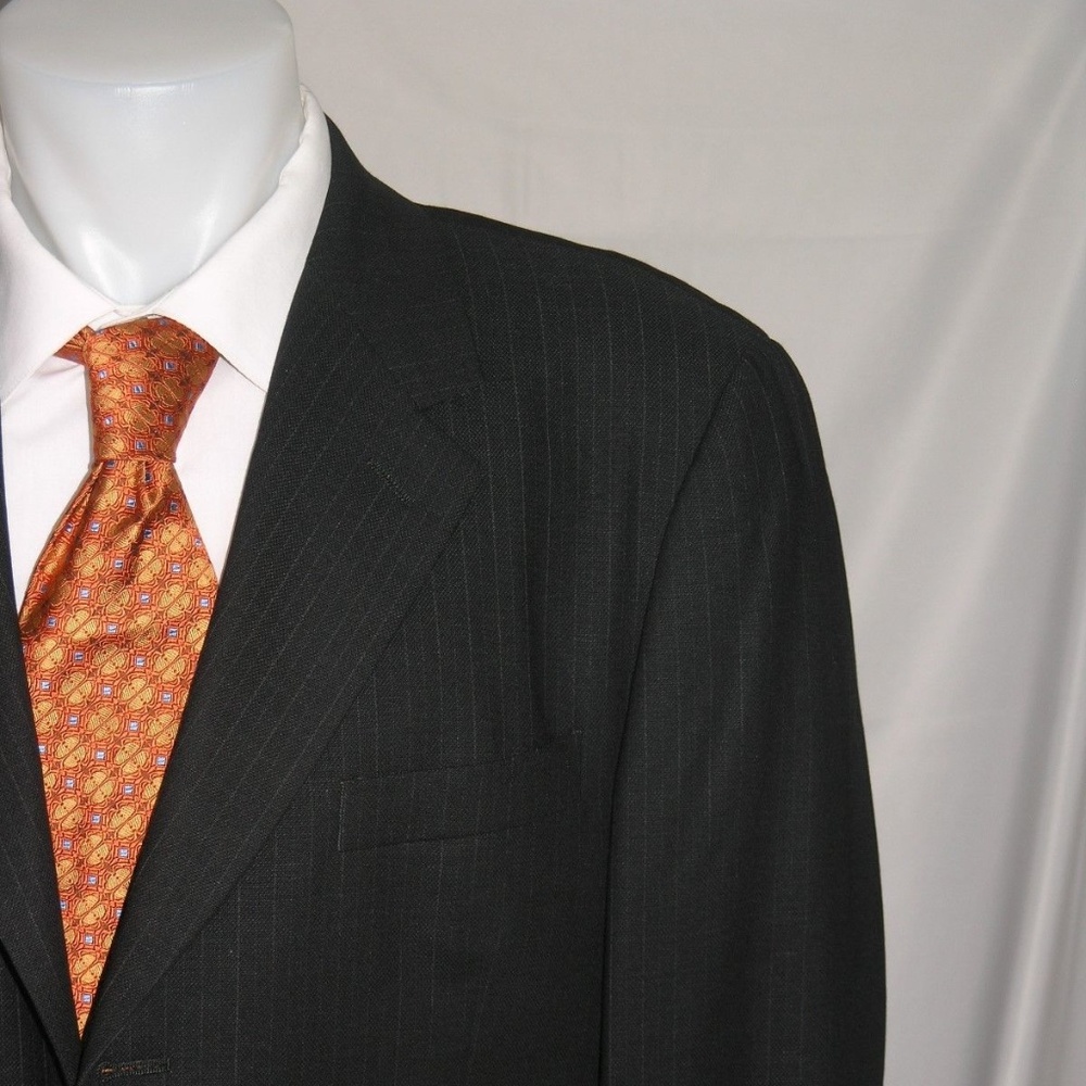 Vestimenta Vintage Dark Blue Stripe Three Button Suit 44R